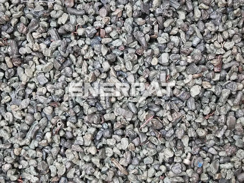 大型塑料粉碎機(jī)多少錢一臺